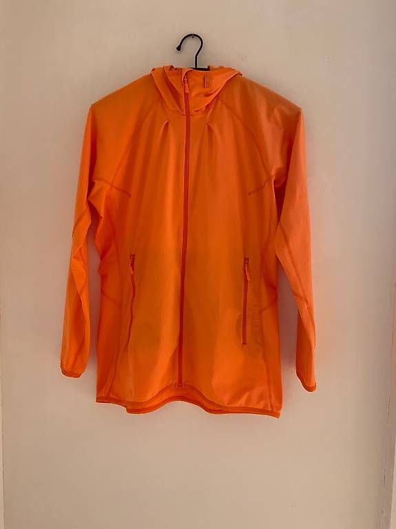 Haglöfs Jacken: haglöfs Hoodie Damen – Gebraucht aus Goldiwil (Thun) von joleu
