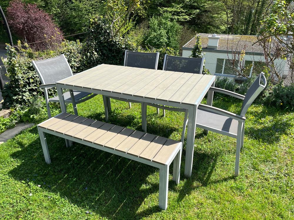 Gartentisch mit Bank und 4 Stühlen Kaufen auf Ricardo