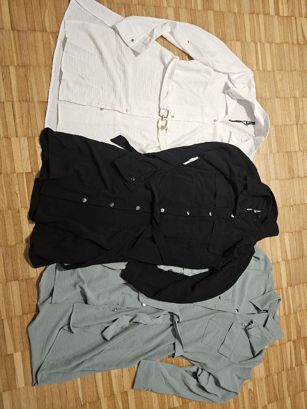 Kleiderpakete: Kleiderpaket Gr. M – Neu (gemäss Beschreibung) aus Laufen von LexyAle 3