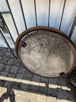 Schachtdeckel mit Ring 