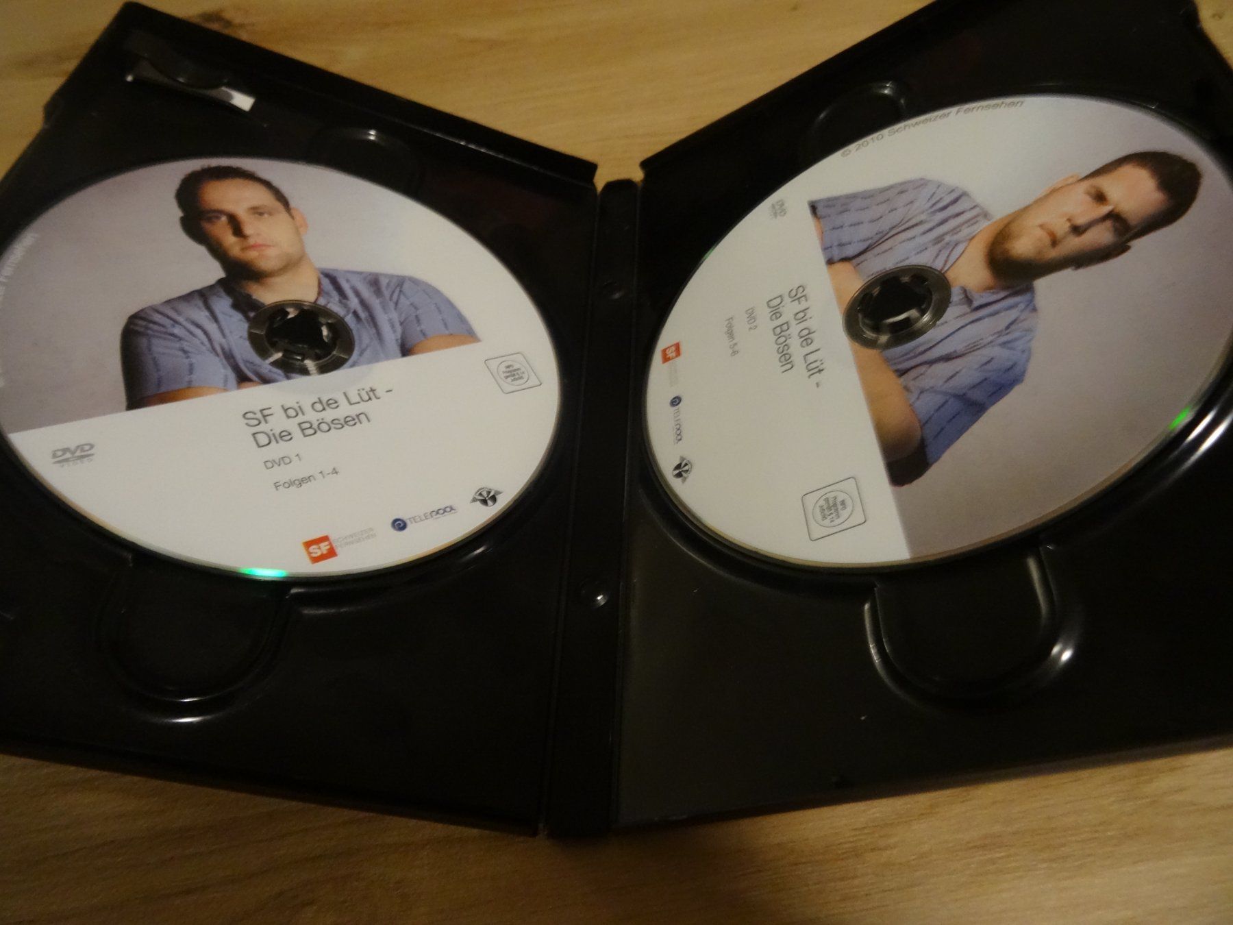 Alle DVDs: SF bi de Lüt - Die Bösen DVD – Gebraucht aus Olten von Disc-Verkauf 1