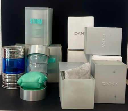 Lot de 12 boîtes pour montres Storm et DKNY