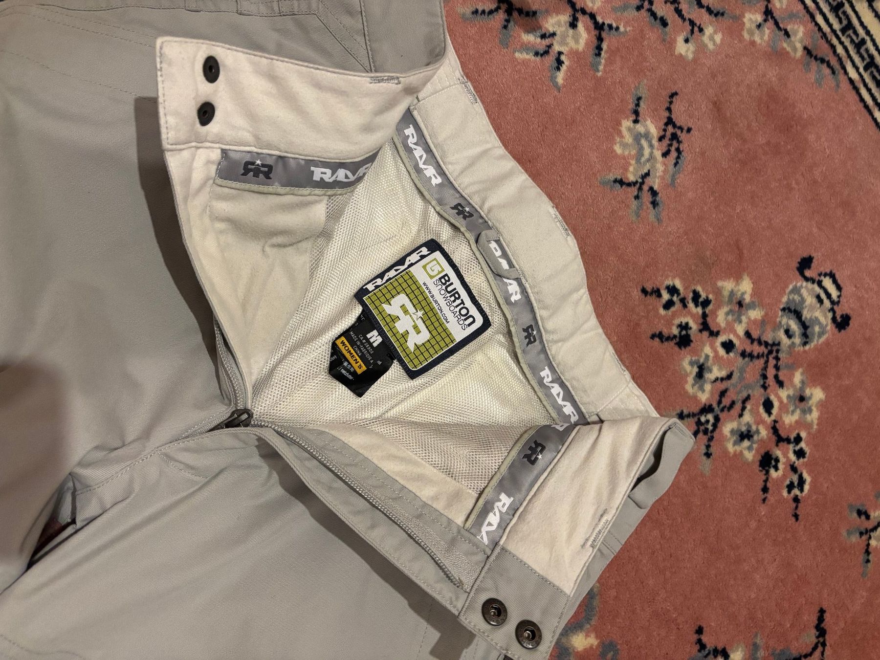 Burton Board: Pantalone da donna snowboard, BURTON , Tagla M – Usato da Camorino venduto da lio_s9ld 1
