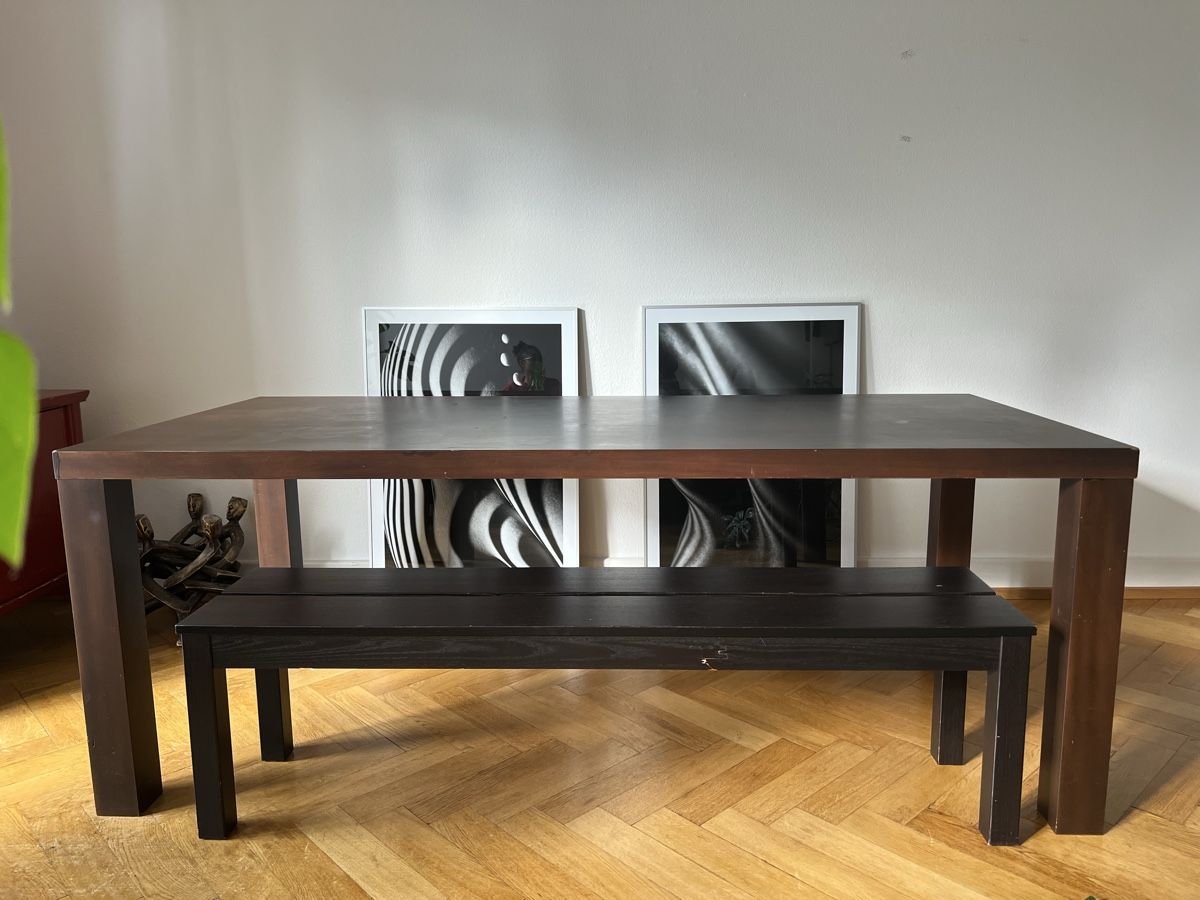 Tables: Dining Table with Bench dark wood – D'occasion à Basel par jas_h9g2 1