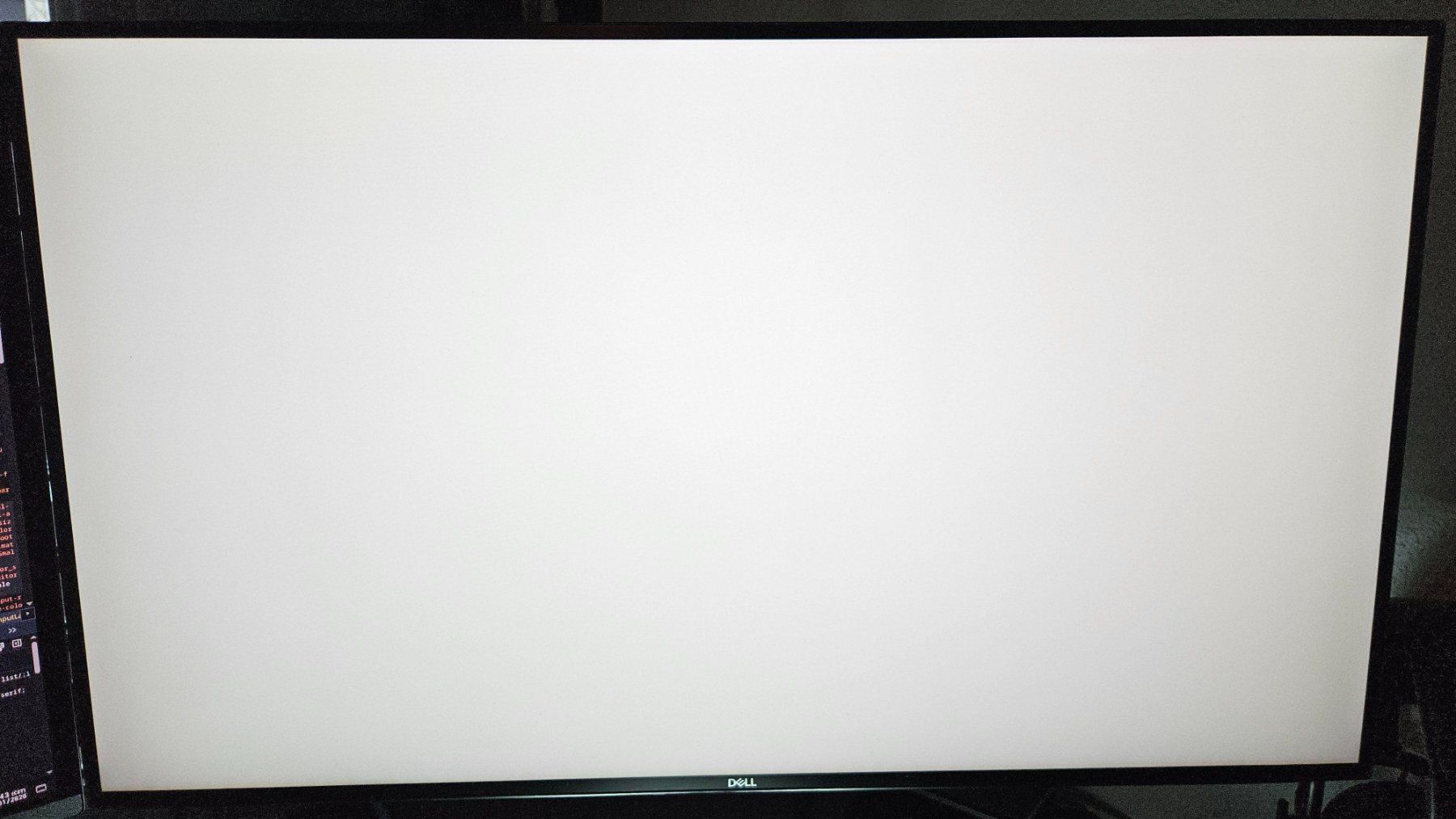 Dell Ecrans: Dell UltraSharp U2720Q – D'occasion à Glattpark(Opfikon) par legendarygates 4