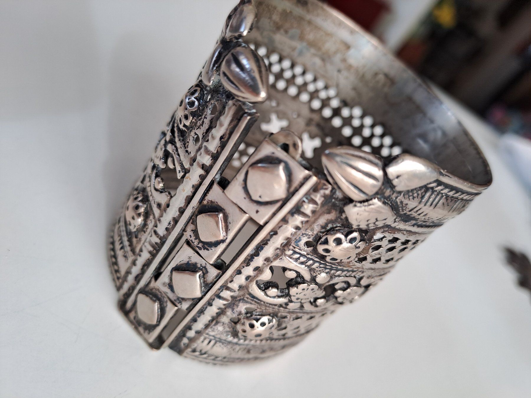 Armbänder & -reifen: BRACELET ANCIEN AFGHANISTAN ARGENT – Gebraucht aus LAUSANNE von KWEW 1