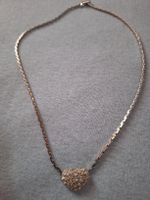 Magnifique collier cœur Swarovski scintillant pour l'été ✨