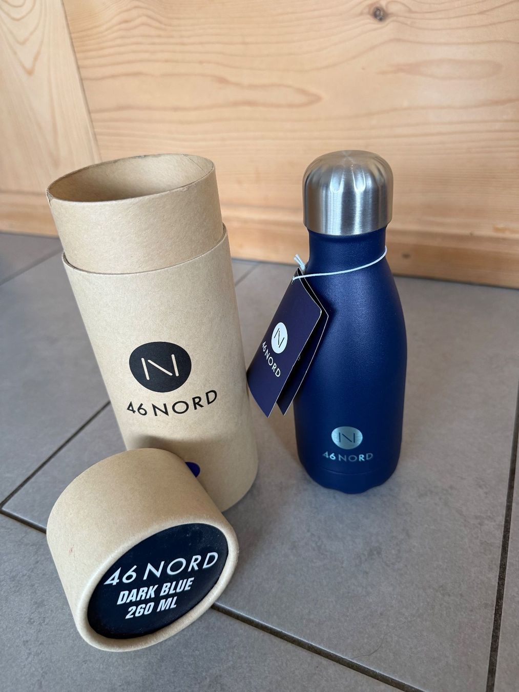 46 Nord Borracce & Thermos: 46 NORD Iso 260 ml Trinkflasche – Usato da Uttigen venduto da Telemark72