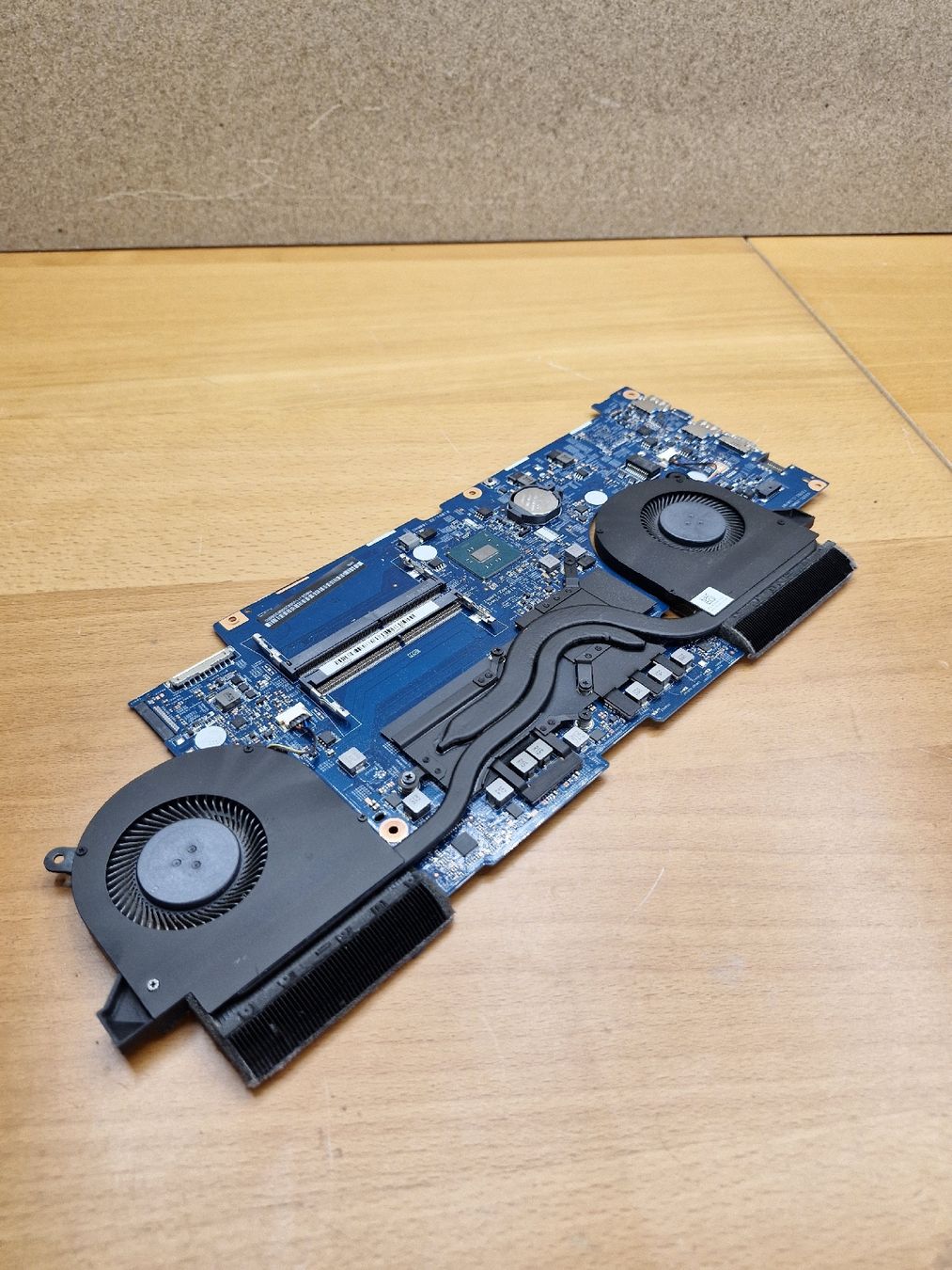 Schede madri: Mainboard Acer V7 Nitro Black Edition i7 – Usato da Adliswil venduto da SaveElektro