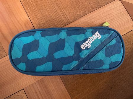 Ergobag, kleines Schul-Etui, türkis/blau