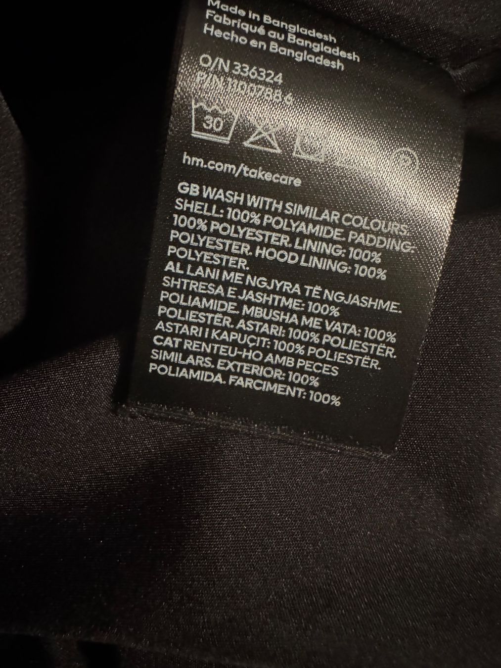 H&M Giacche: H&M Pufferjacke mit Kapuze – Usato da Obfelden venduto da cesarina10 5