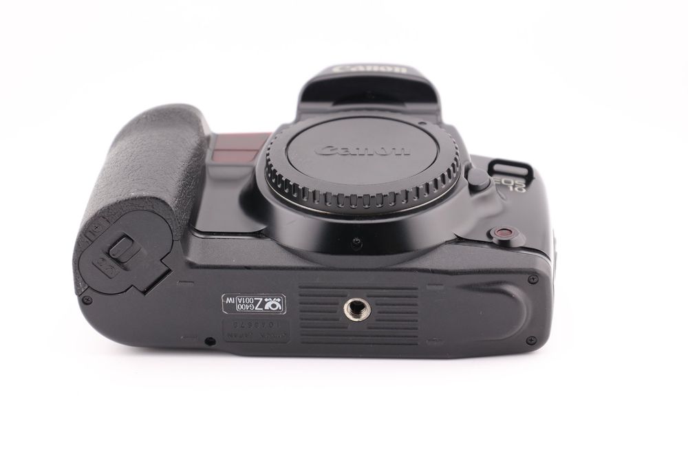 Canon Appareil photo: Canon EOS 10 analoge Spiegelreflexkamera – D'occasion à Eichberg par henrikinch 4