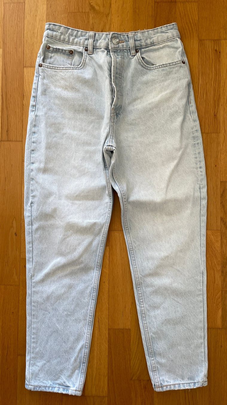 Zara Jeans: Jeans ZARA, Grösse 36 – D'occasion à Burgdorf par Crown.