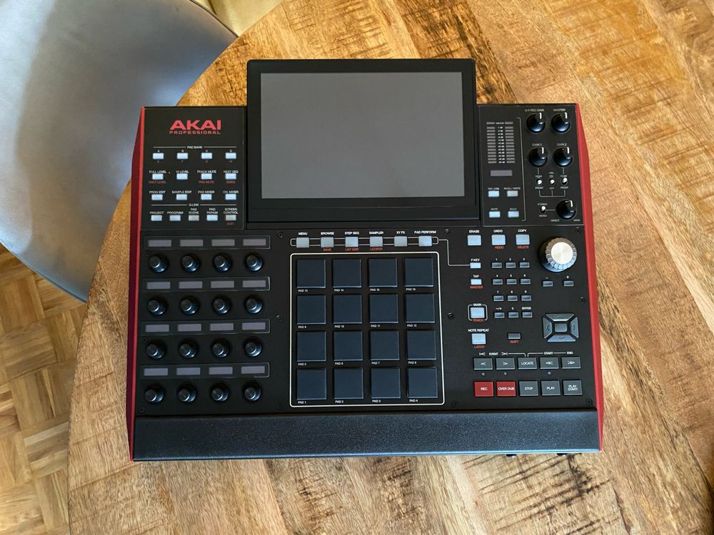 AKAI MPC X | Kaufen auf Ricardo
