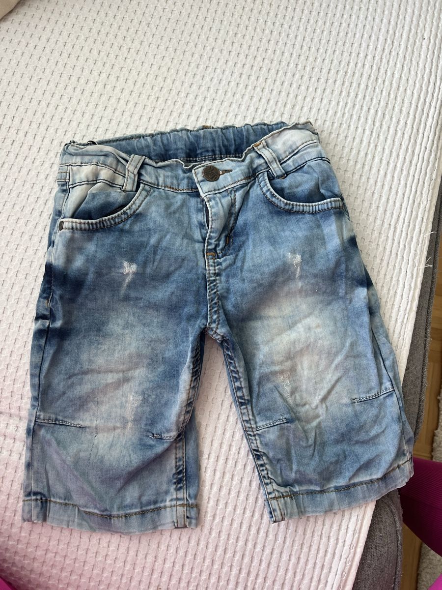 Hosen: JEANS BERMUDAS BLAU GR 116 – Gebraucht aus Basel von theo-g77