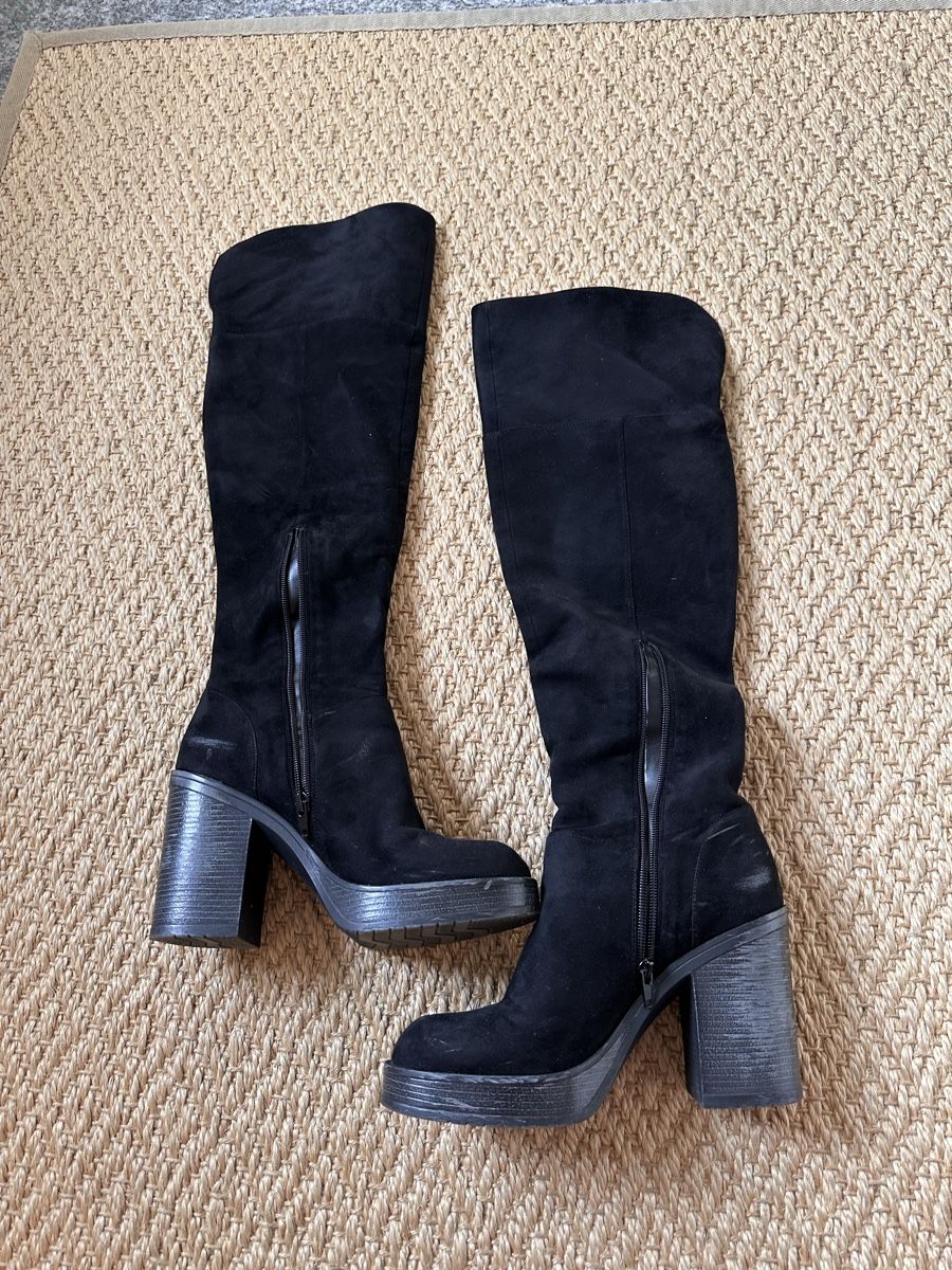 Scarpe da donna: Black suede boots 39 – Usato da Bellinzona venduto da Samirablank 3