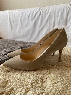 Jimmy Choo Chaussures femmes: Jimmy Choo Romy Suede Pumps Light Grey Size 37 – Neuf (Voir description) à Bernhardzell par Sunka0 2