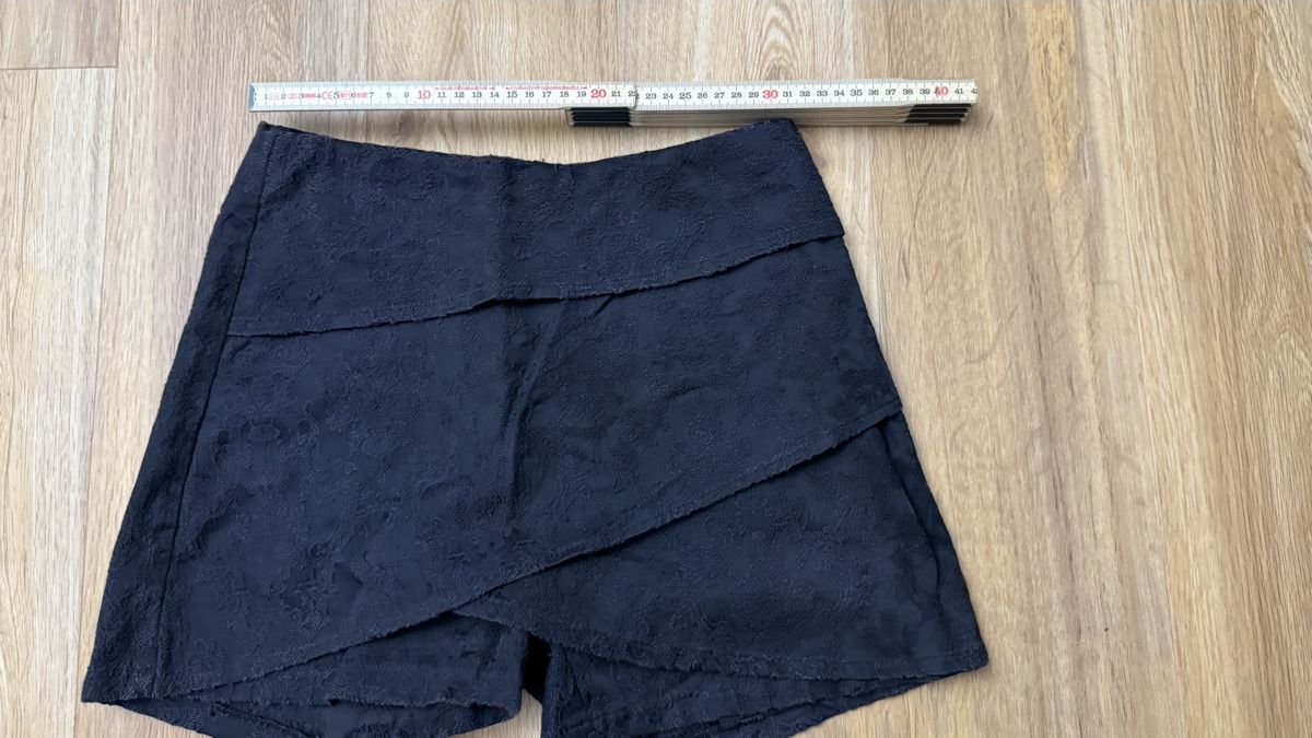 Gonne: Short-Jupe Gr.M – Usato da Wallisellen venduto da S_lb 3