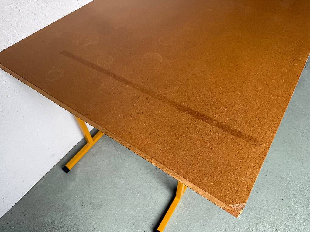 Scrivanie: Arbeitstisch – Usato da Bern venduto da pictomato 2