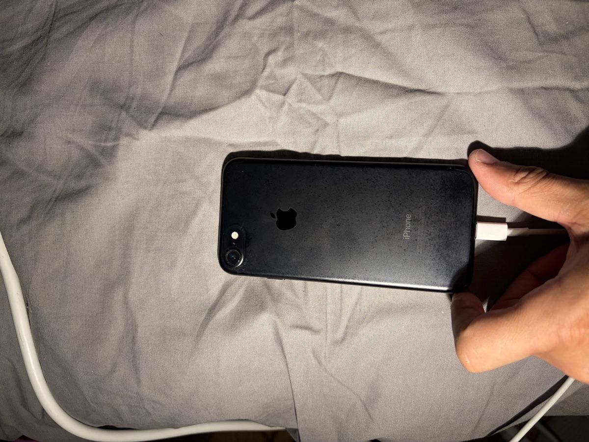 Apple Handys / Smartphones: Iphone 7 – Gebraucht aus Zürich von kev_mmr6 2