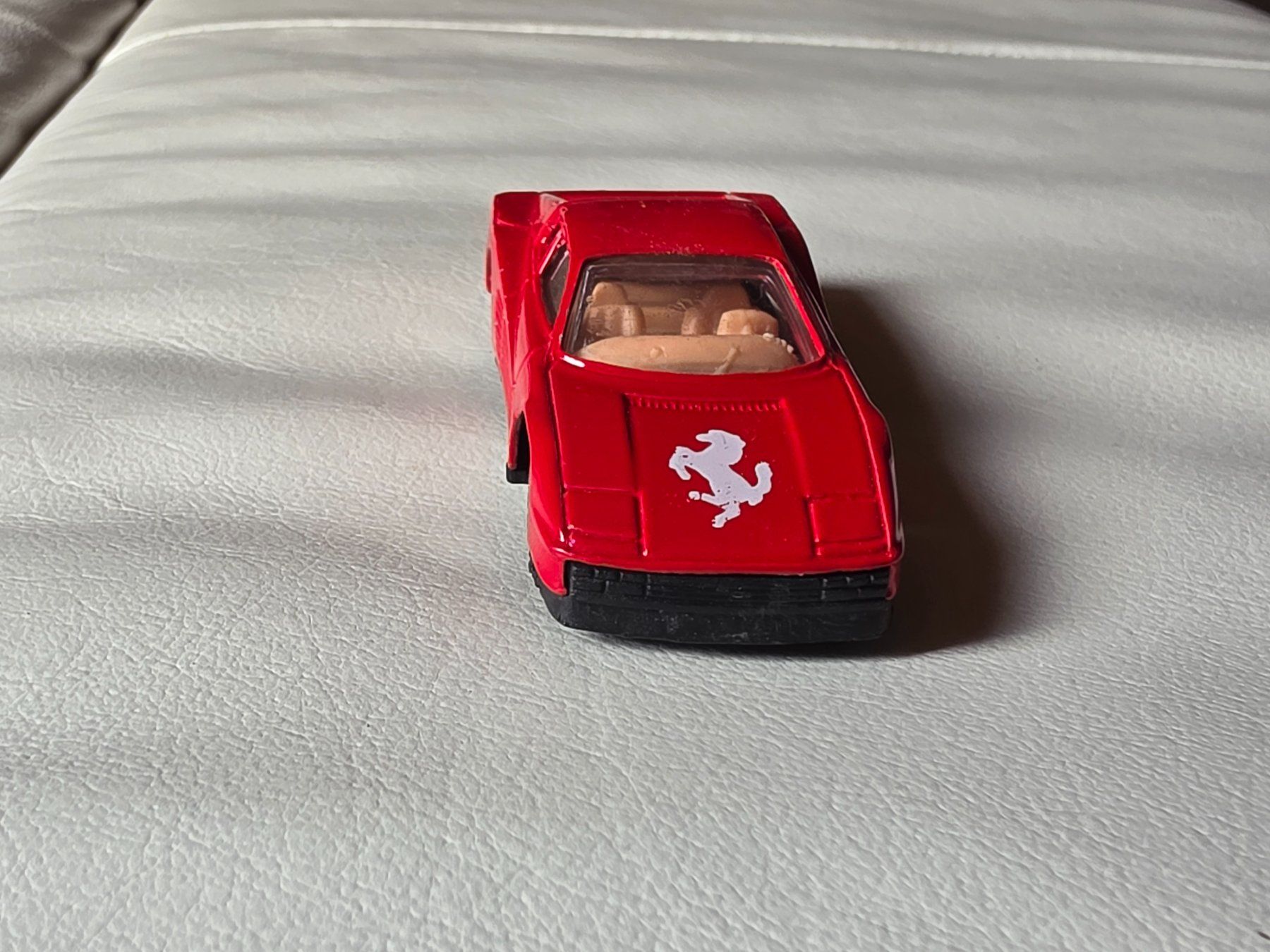 Voitures modèles: Spielzeugauto Modellauto Ferrari Testarossa – D'occasion à Fischbach-Göslikon par PitBullDoll 3