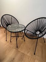 2 Gartensessel mit passendem Glastisch