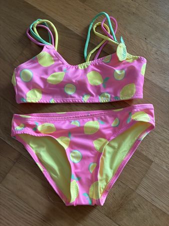Tolles Bikini Gr. 122/128, Neu