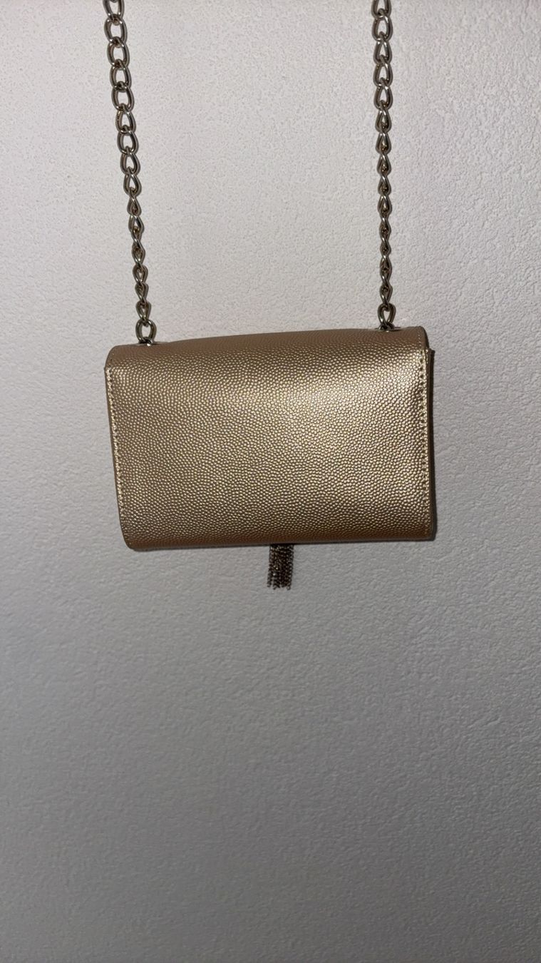 Valentino Borse da donna: Sac Valentino – Usato da La Chaux-de-Fonds venduto da cal_2vmd 1