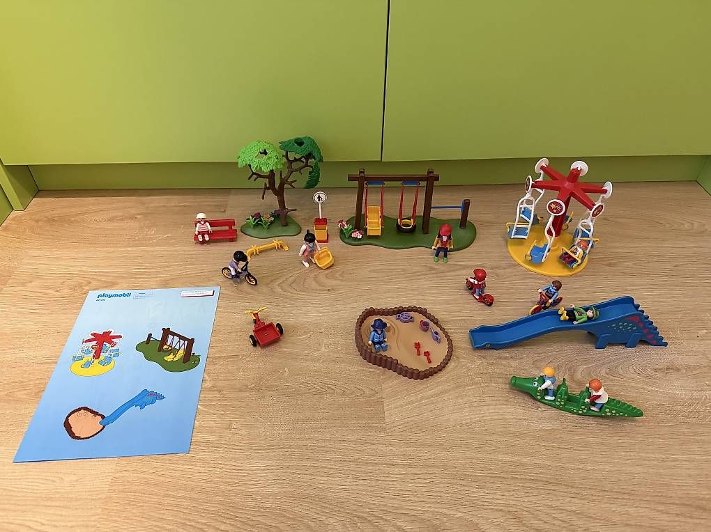 Playmobil Spielzeuge: Playmobil grosser Spielplatz 4070 – Gebraucht aus ZUFIKON von SULMI01