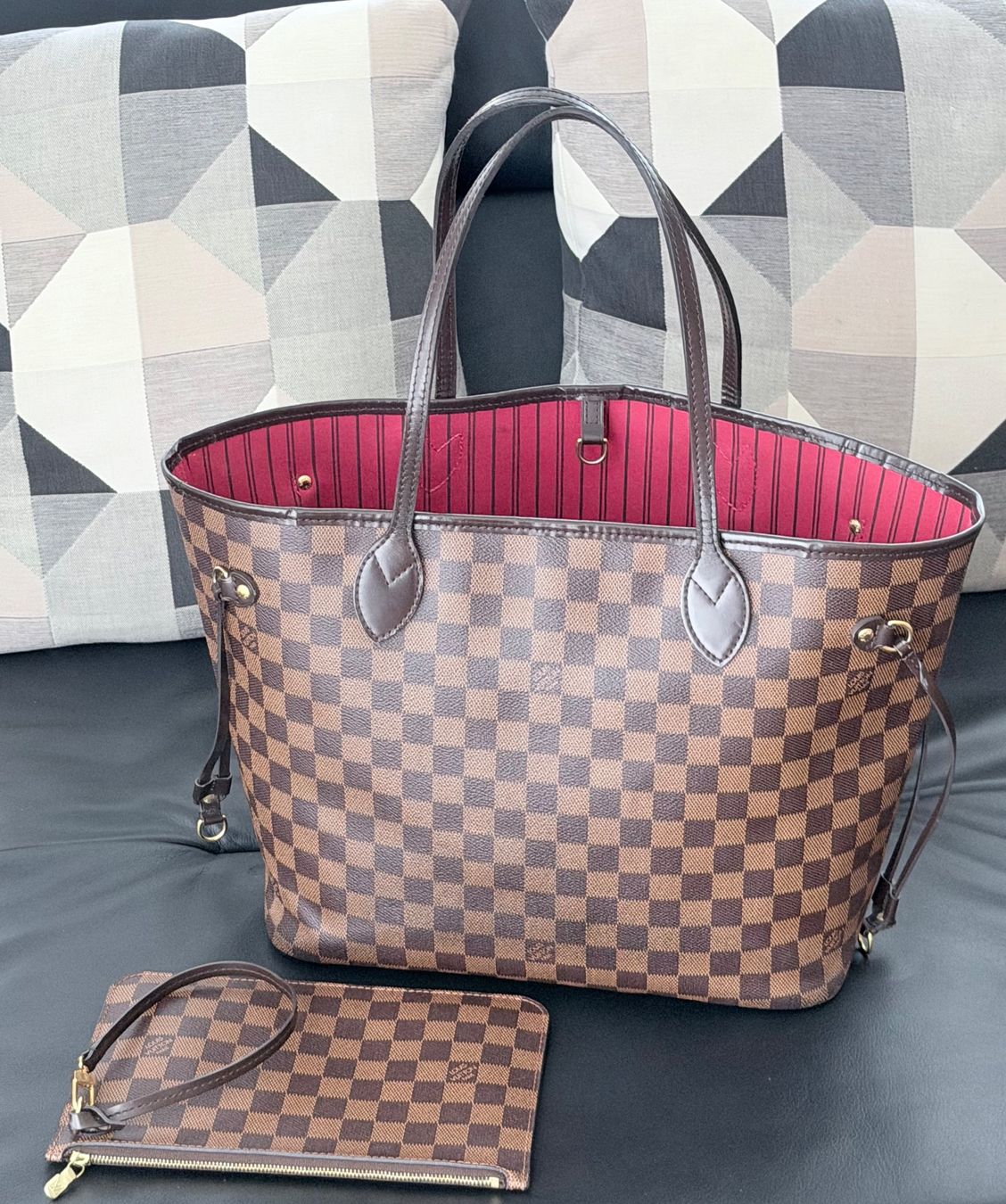 Louis Vuitton Sacs femmes: Louis Vuitton Neverfull – D'occasion à Reinach AG par RobbisB 7