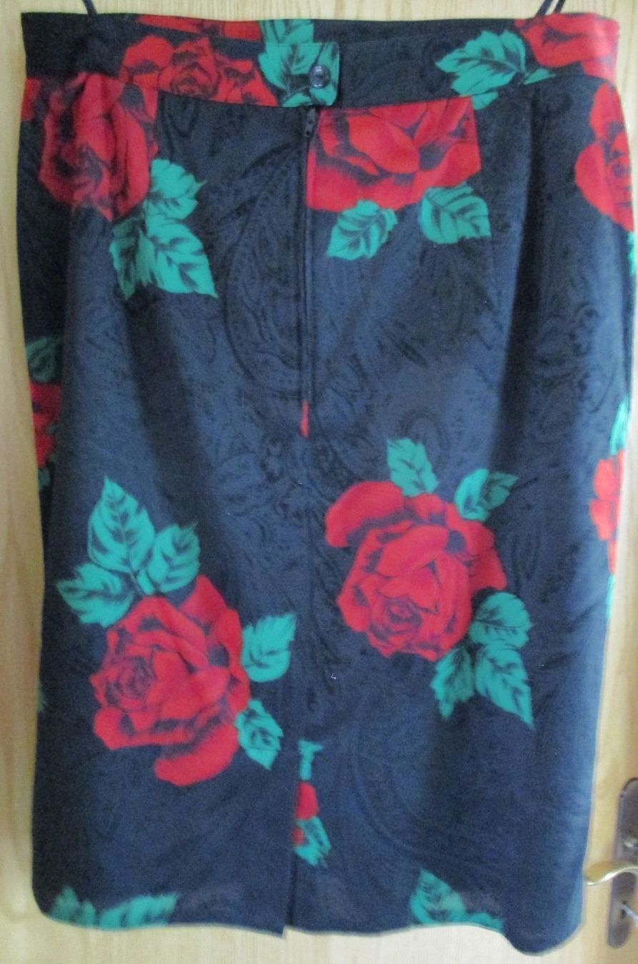 Costumi: Super schönes Deuxpièces / Rosen – Nuovo (secondo la descrizione) da Flumenthal venduto da novbra 2