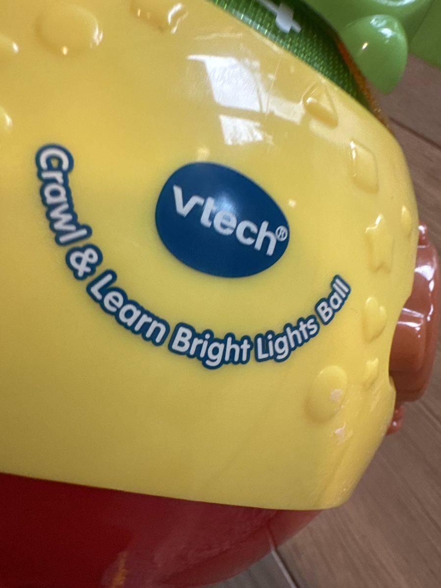 Vtech Spielzeuge: Vtech Crawl & Learn Bright Lights Ball Toy – Gebraucht aus Zug von axx3l 2