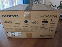 AV Receiver Onkyo TX-NR676E schwarz mit Fehlermeldung