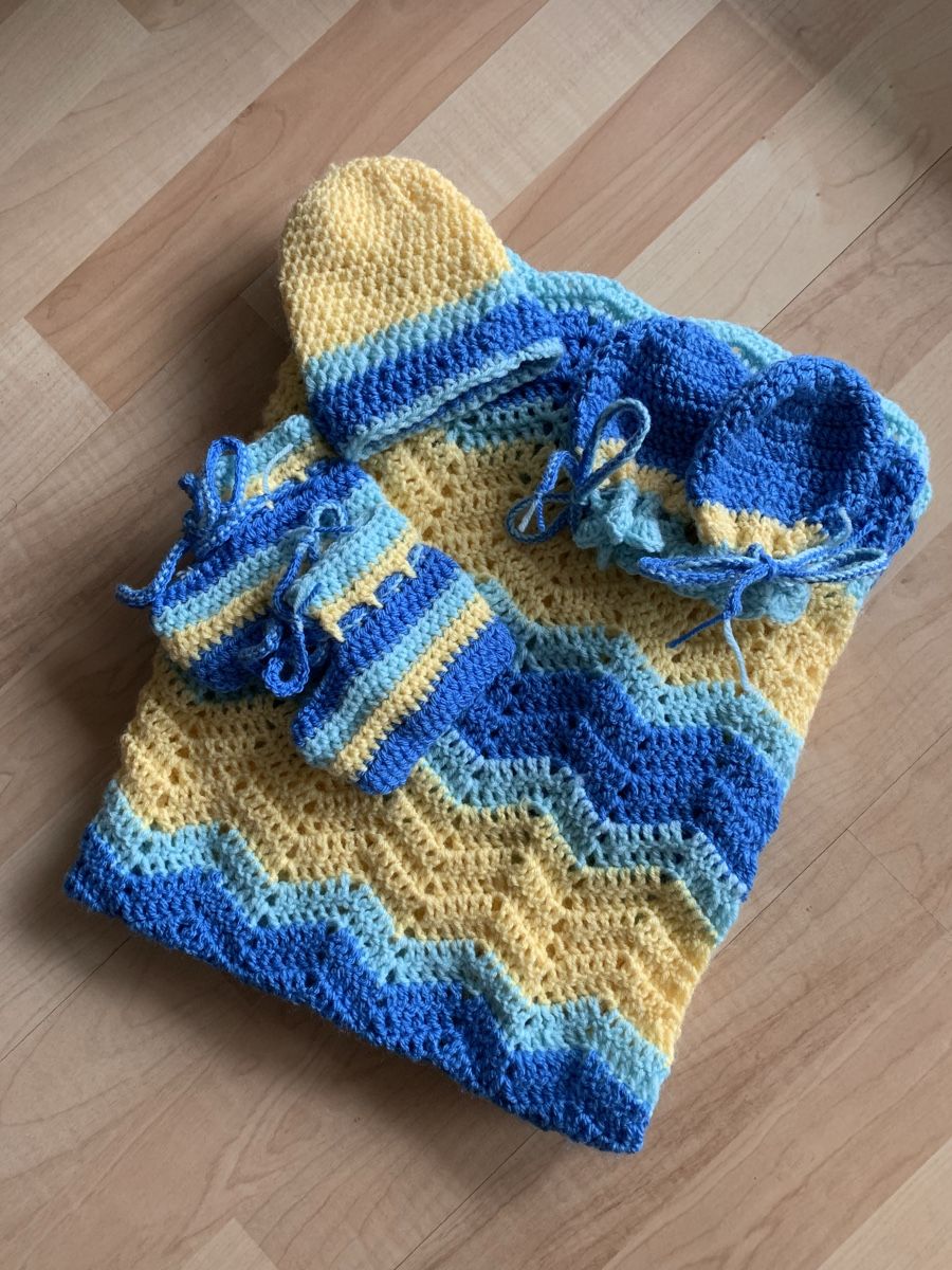Kleiderpakete & -sets: HÄKELSET FÜR BABY – Neu (gemäss Beschreibung) aus Küttigen von sailormars 1