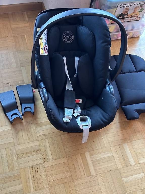Seggiolini per auto: Cybex Kindersitz + Maxi – Usato da Thalwil venduto da hga_s2js 1