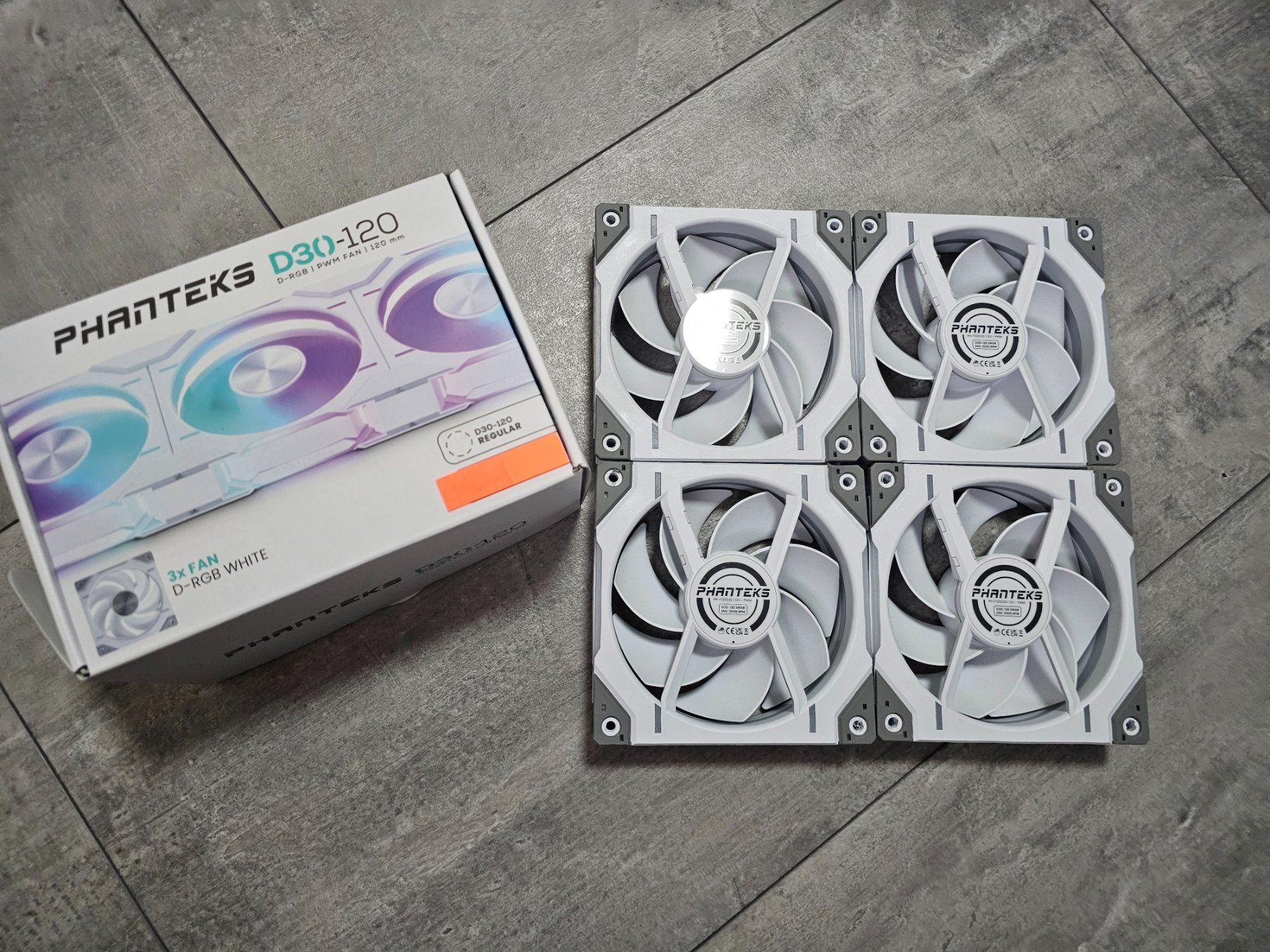 Ventilatori: Phanteks D30-120 RGB White Fan - Regular – Usato da Klingnau venduto da PaddyTurakama 1