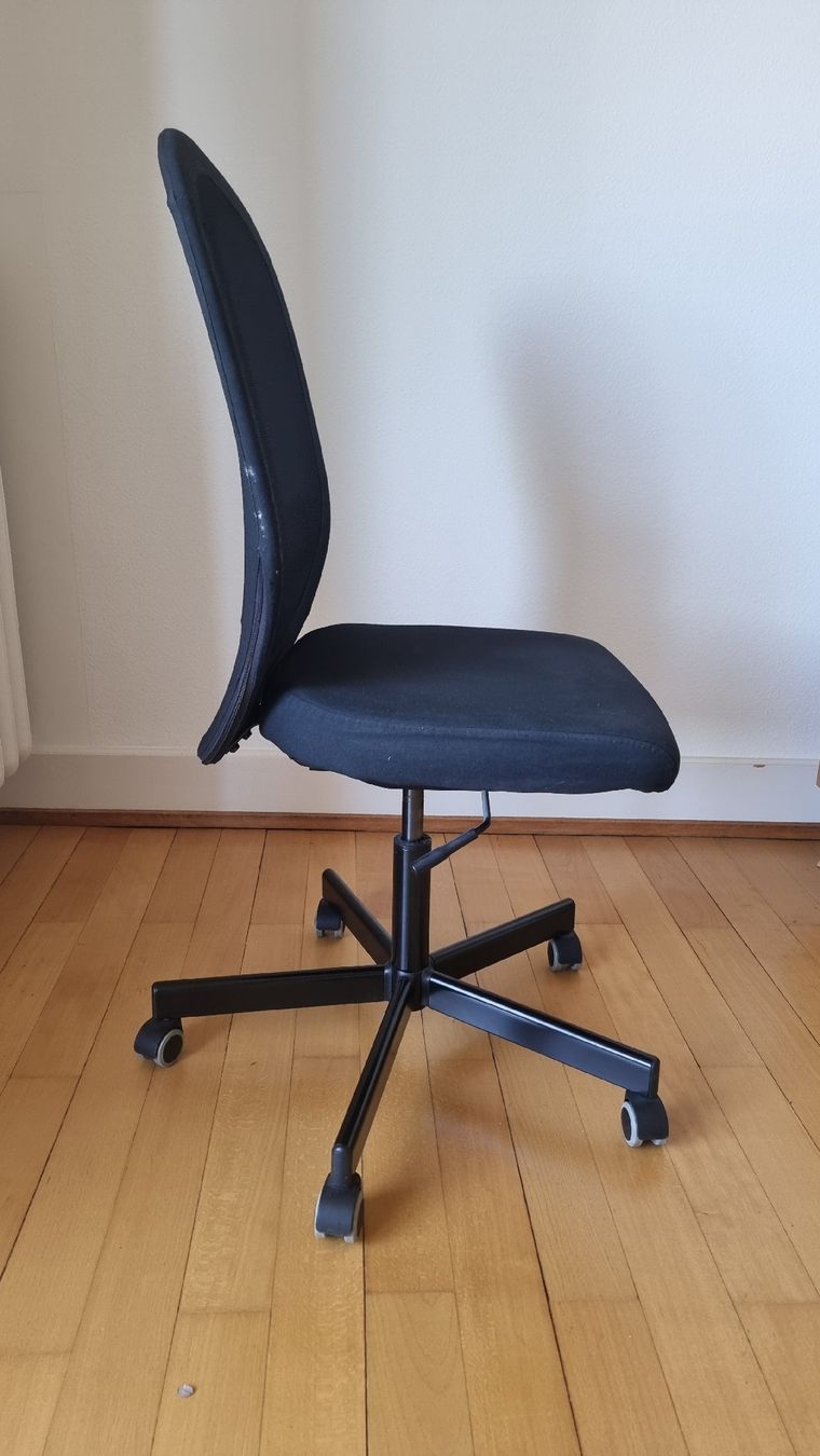 Ikea Sedie: Bürostuhl schwarz  – Usato da Zürich venduto da xXLenarduzziXx 3