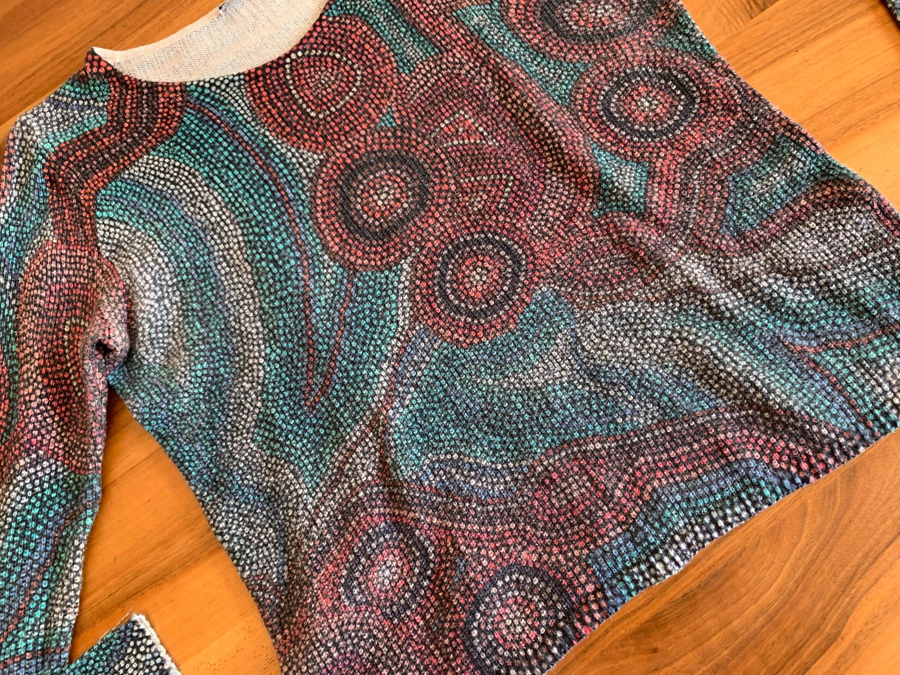 Nile Maglioni & Felpe: NILE wunderschöner mehrfarbiger Pullover Grösse XS – Usato da Meiringen venduto da Stuffandmore 1
