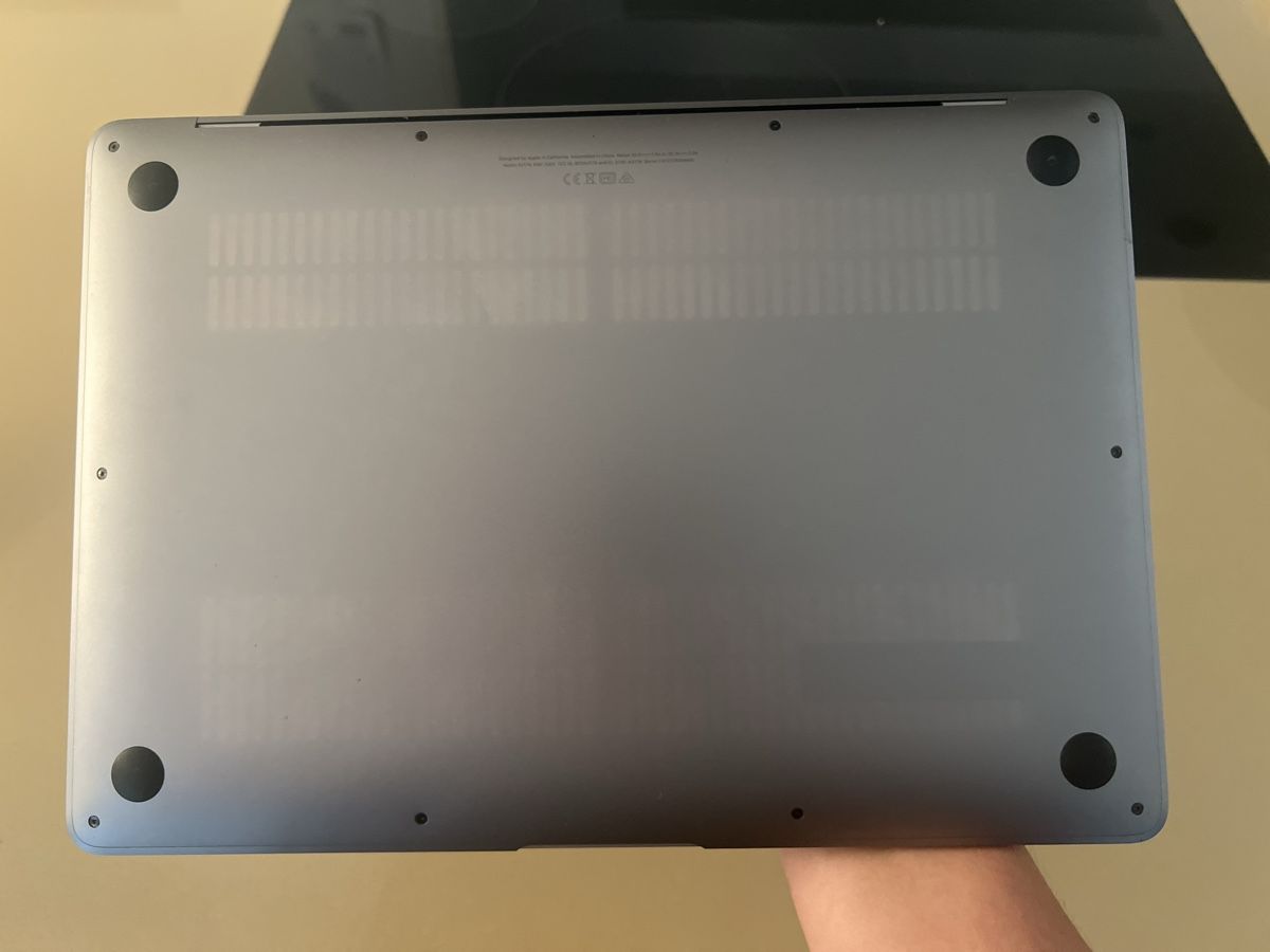 Apple Notebooks: Mac 2020 Model: A2179 – Gebraucht aus Villmergen von rob_n572 2