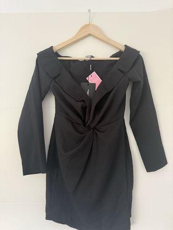 Missguided Kleid schwarz langarm neu mit Etikett Grösse 36