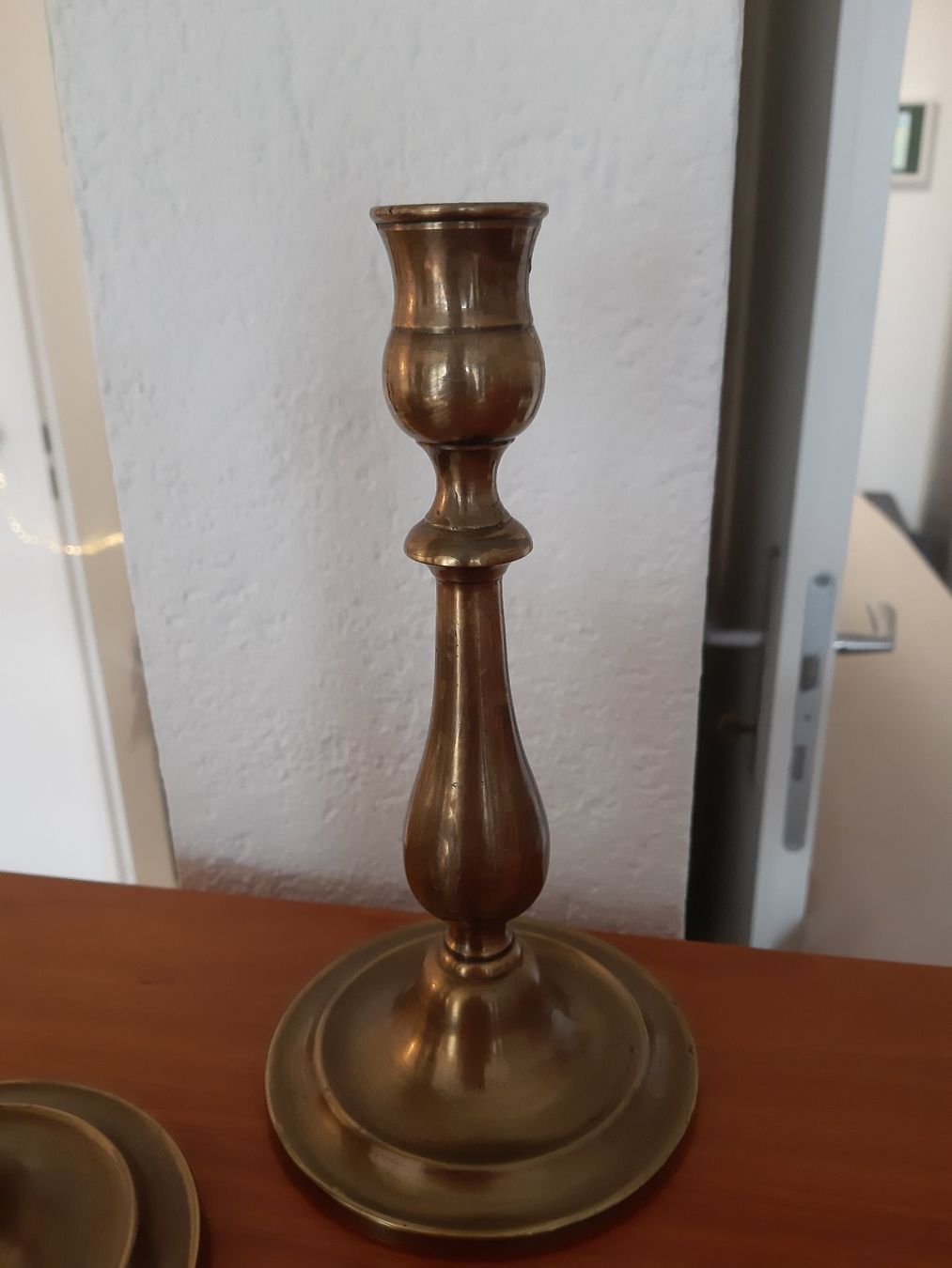 Portacandele: Kerzenständer Bronze mit Stempelgravierung – Usato da Seengen venduto da circle4us 1