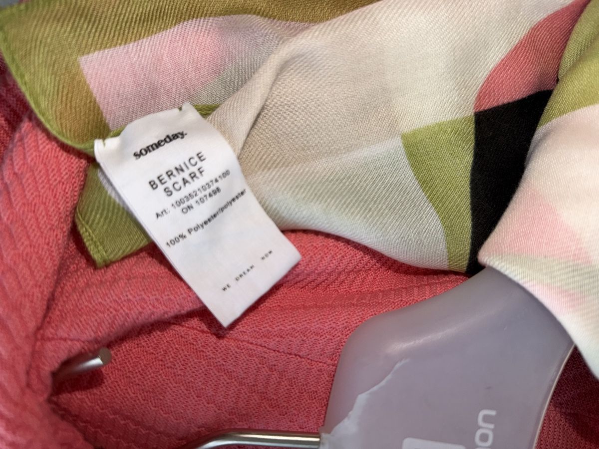 Someday Maglioni & Felpe: Pullover SOMEDAY 42 mit passendem Schal neu – Nuovo (secondo la descrizione) da Dornach venduto da samuti 4
