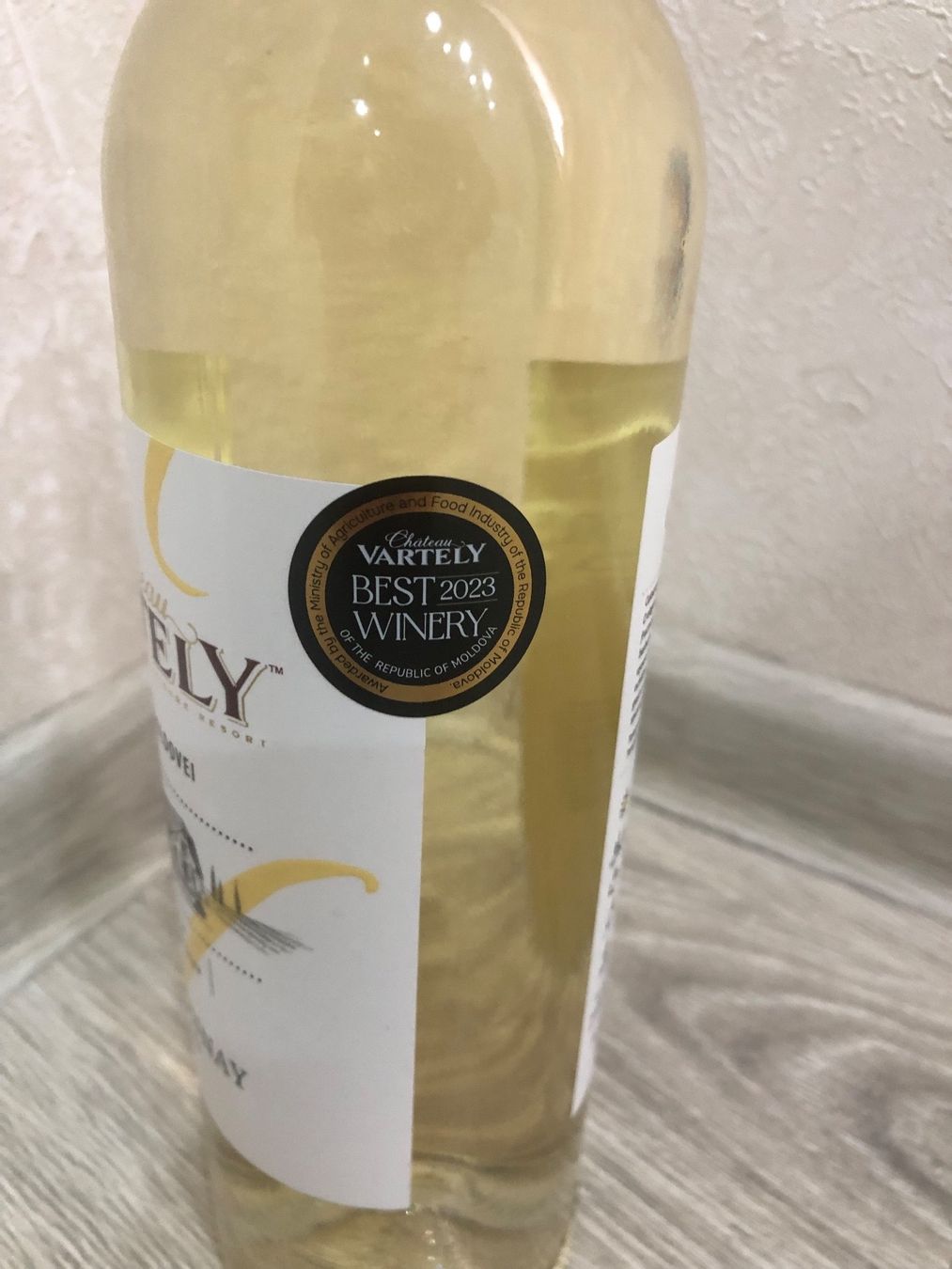 Vino: Château Vartely Chardonnay 2022 – Nuovo e nell'imballaggio originale da Wald ZH venduto da mlnt 5