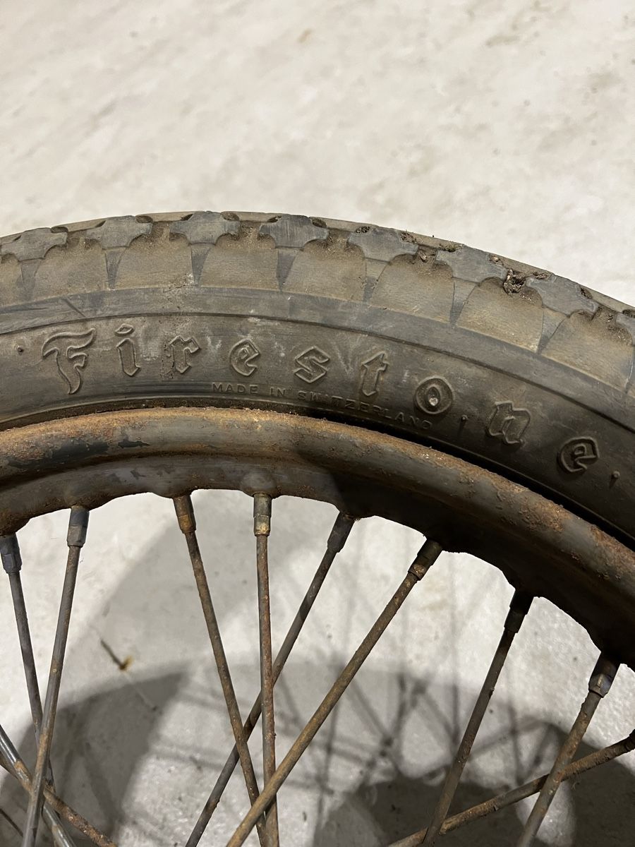 Pneumatici & Ruote complete: Oldtimer Rad Seitenwagen Motorrad – Usato da Schaffhausen venduto da ArthurM. 3