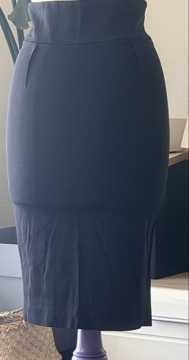 Gonne: Chic black Pencil Skirt – Size M – Usato da Bouveret venduto da dou_g8q7