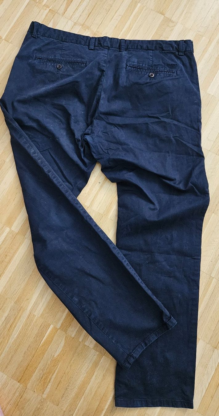 Hosen: Dunkelblaue Herrenhose W40/L 32 – Gebraucht aus herisau von Florusa 1