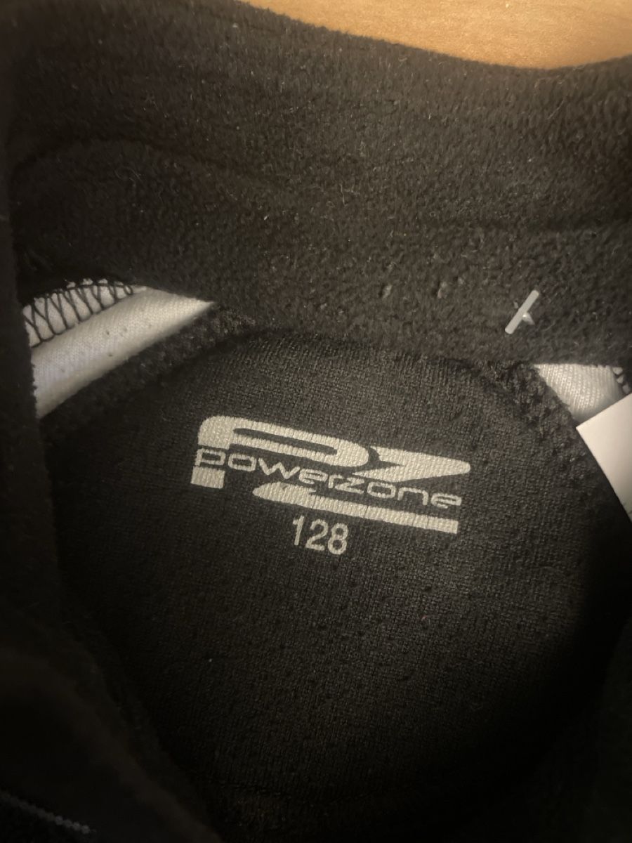 Pulls et sweat-shirts: Powerzone Fleece Ski Pullover, Gr. 128, Winter – D'occasion à Obergerlafingen par cabo4 1
