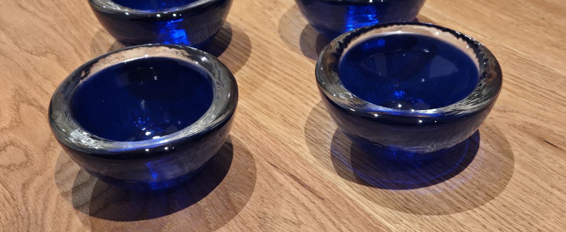 Portacandele: 8er Set Teelichthalter, Glas, blau/türkis – Usato da Lachen SZ venduto da LinDiscount 1