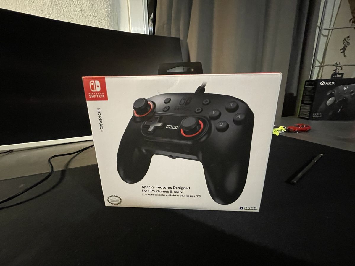 Controller: HORI HORIPAD+ Controller für Nintendo Switch – Nuovo (secondo la descrizione) da Basel venduto da Erna3 5