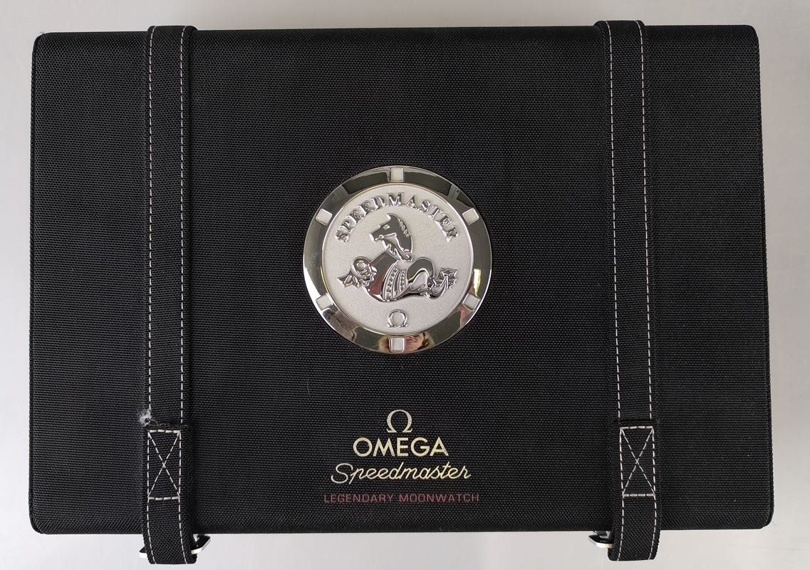 Omega Scatole porta orologi: Omega Speedmaster Professional Moonwatch – Usato da Volketswil venduto da brockipfannenstil